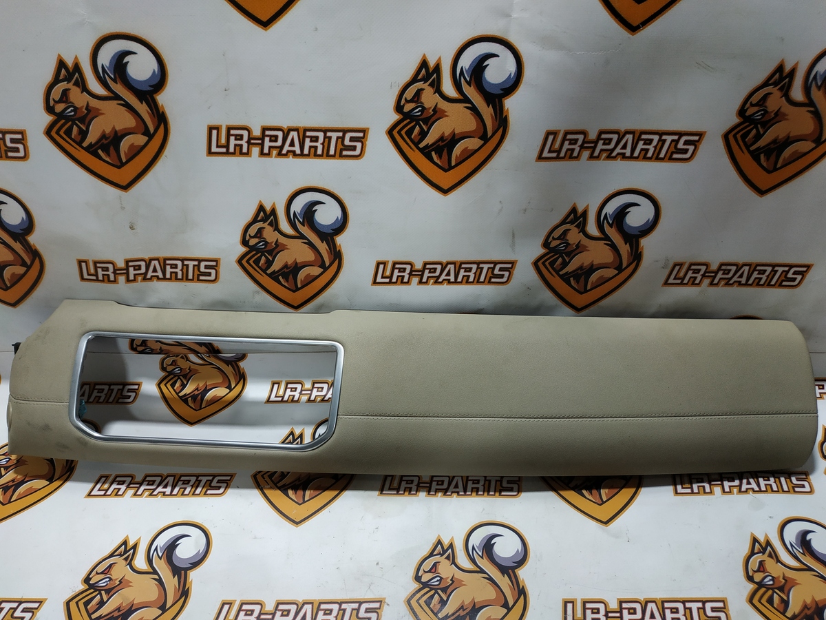 LR026407 Молдинг панелі приладів RANGE ROVER EVOQUE L538 2011-2018 Б/У